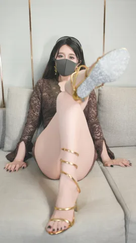 桥本香菜动态图片