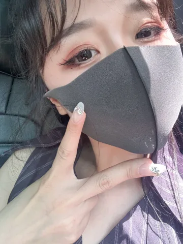 桥本香菜动态图片